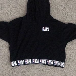 cropped hoodie